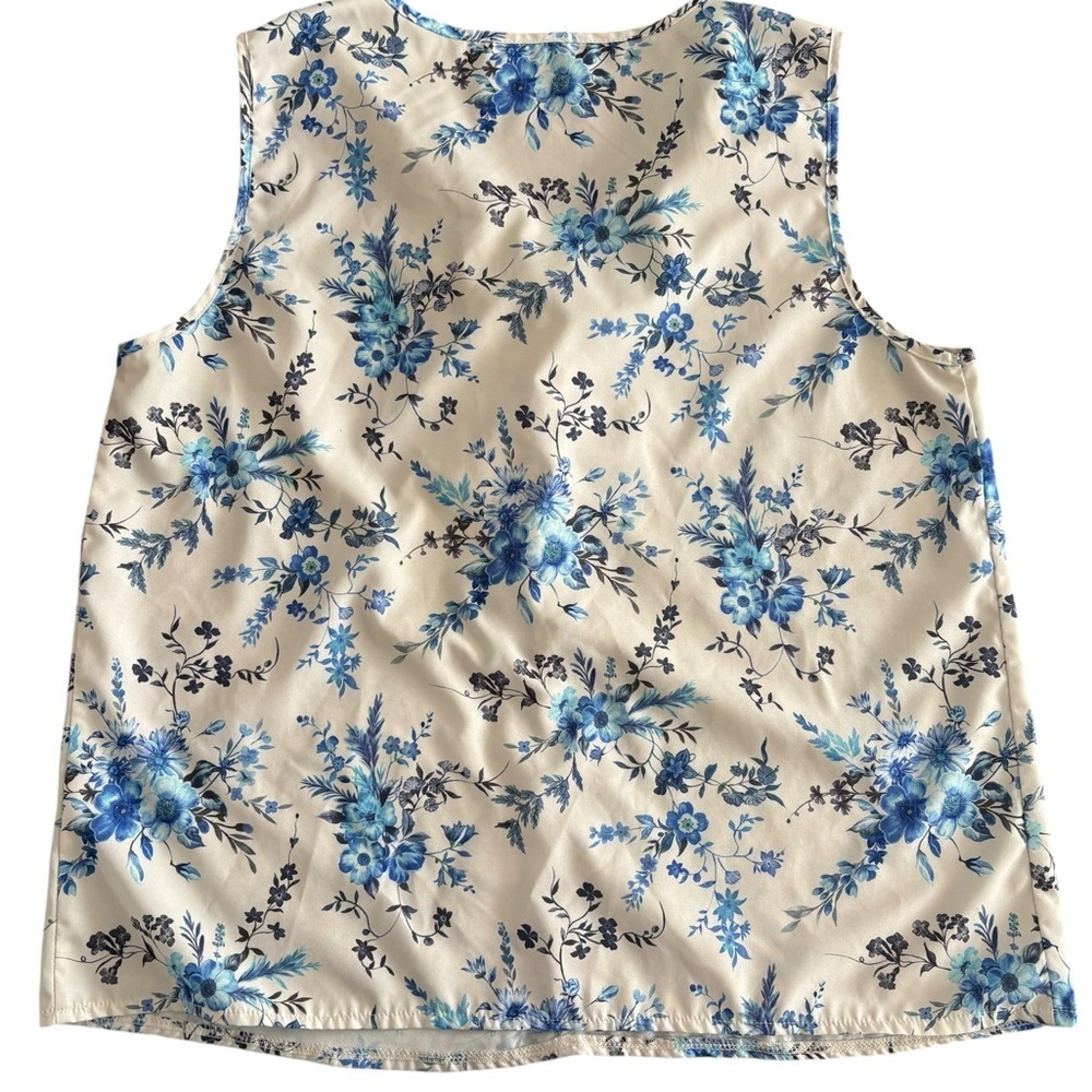SHEIN Blue Floral Ruffle Blouse - Picture 2 of 5